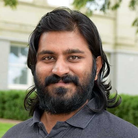 Headshot of Lakshman Duggirala